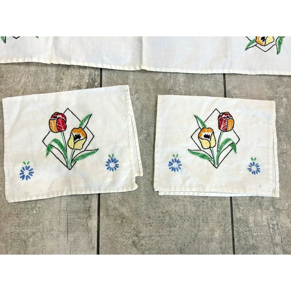 Vintage Cross Stitch Napkin Set Tulip Flowers‎ Country Cottage Kitchen Farmhouse